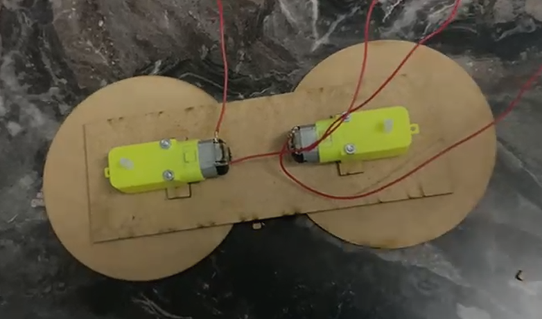 Döner Diskli Temizlik Robotu Stem Seti (Kübra Aytekin ile Geliştirildi)